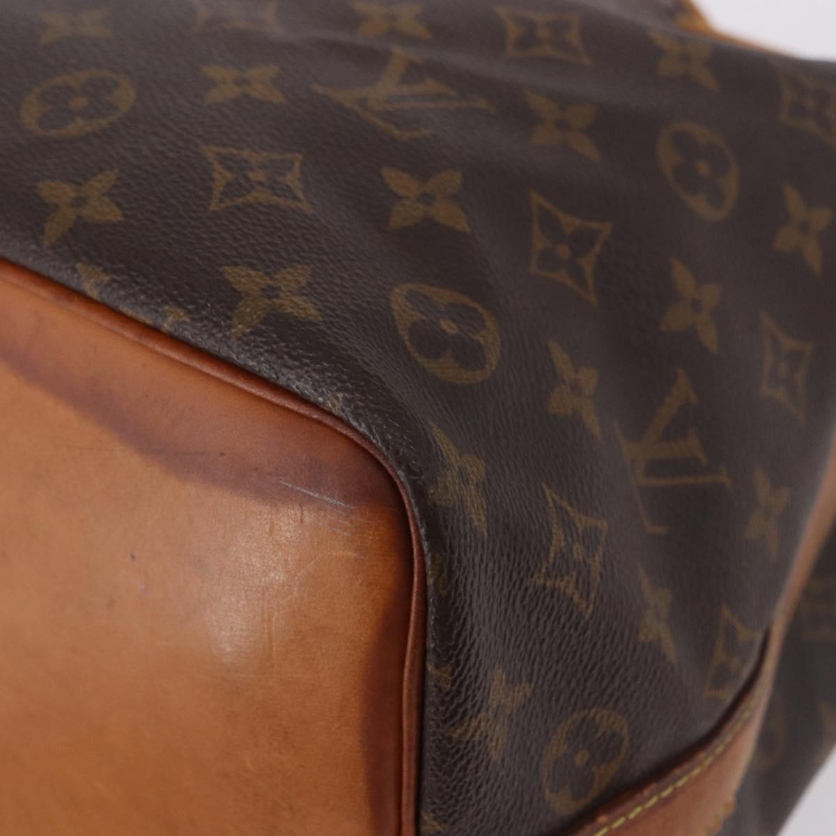 LOUIS VUITTON Monogram Petit Noe Shoulder Bag M42226 LV Auth 183473
