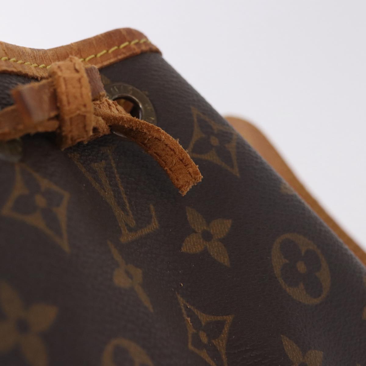 LOUIS VUITTON Monogram Petit Noe Shoulder Bag M42226 LV Auth 183473