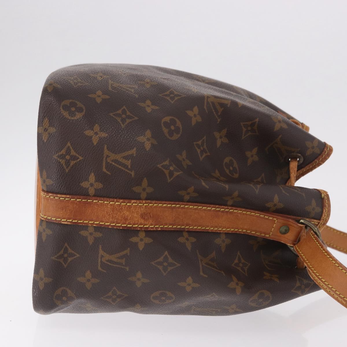 LOUIS VUITTON Monogram Petit Noe Shoulder Bag M42226 LV Auth 183473