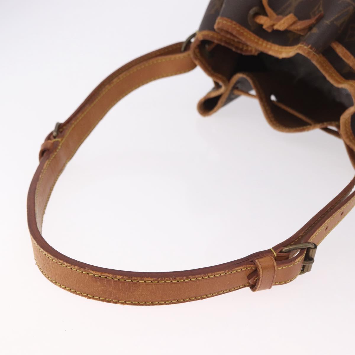 LOUIS VUITTON Monogram Petit Noe Shoulder Bag M42226 LV Auth 183473