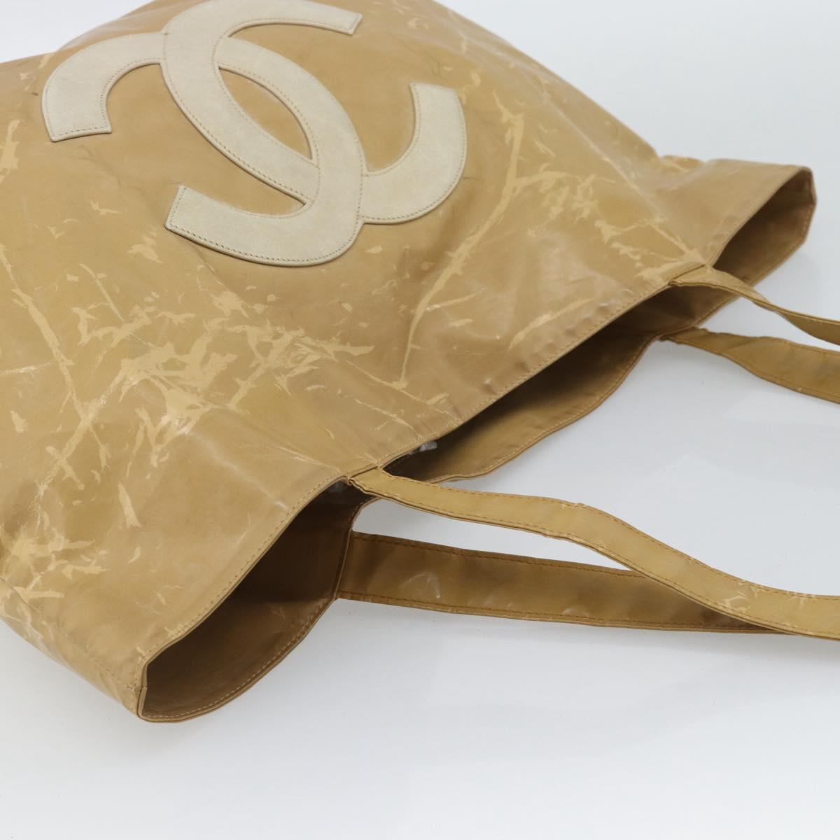 CHANEL Tote Bag Patent leather Beige CC Auth 183485