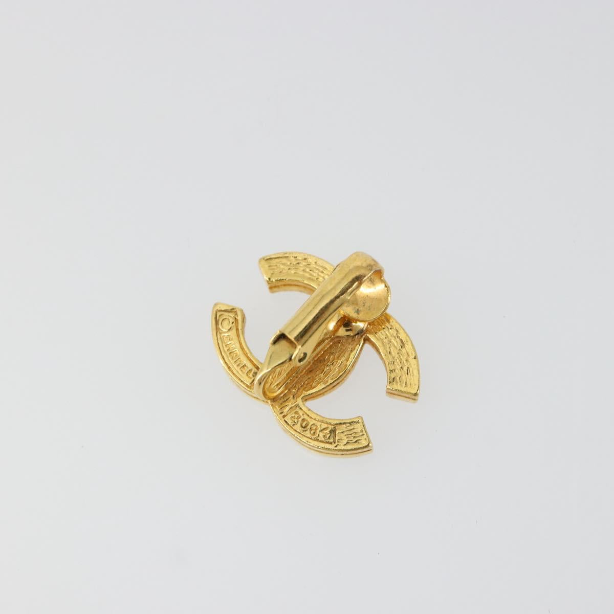 CHANEL Earring metal Gold Tone CC Auth 183505