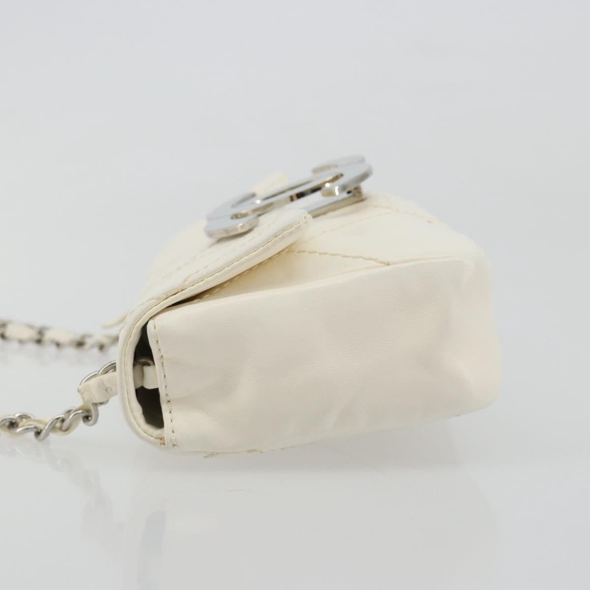 CHANEL Matelasse Chain Shoulder Bag Leather White Silver CC Auth 183793V