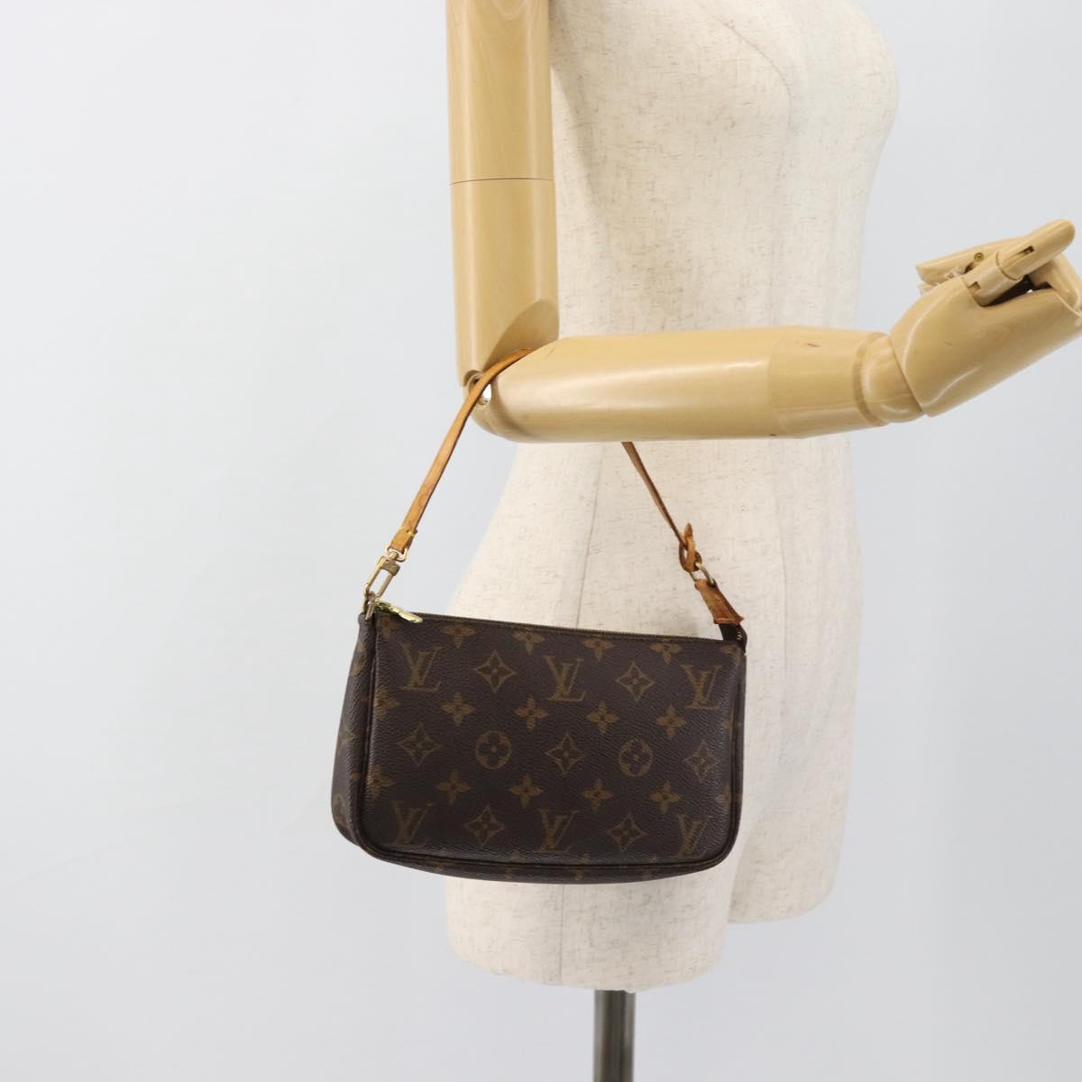 LOUIS VUITTON Monogram Pochette Accessoires Pouch M51980 LV Auth 183823