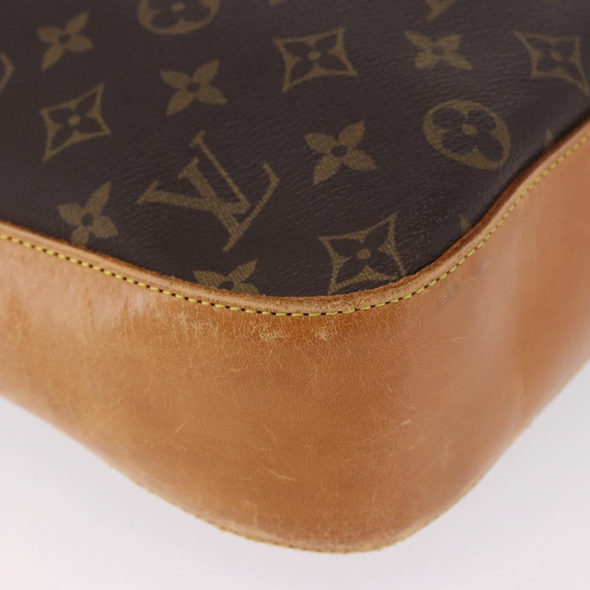 LOUIS VUITTON Monogram Vagader Shoulder Bag LV Auth 183827