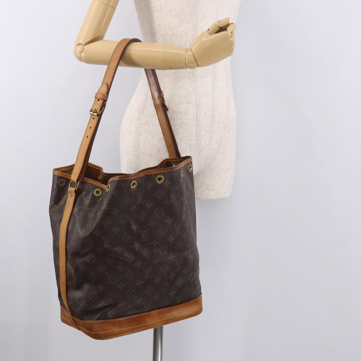 LOUIS VUITTON Monogram Noe Shoulder Bag M42224 LV Auth 183961