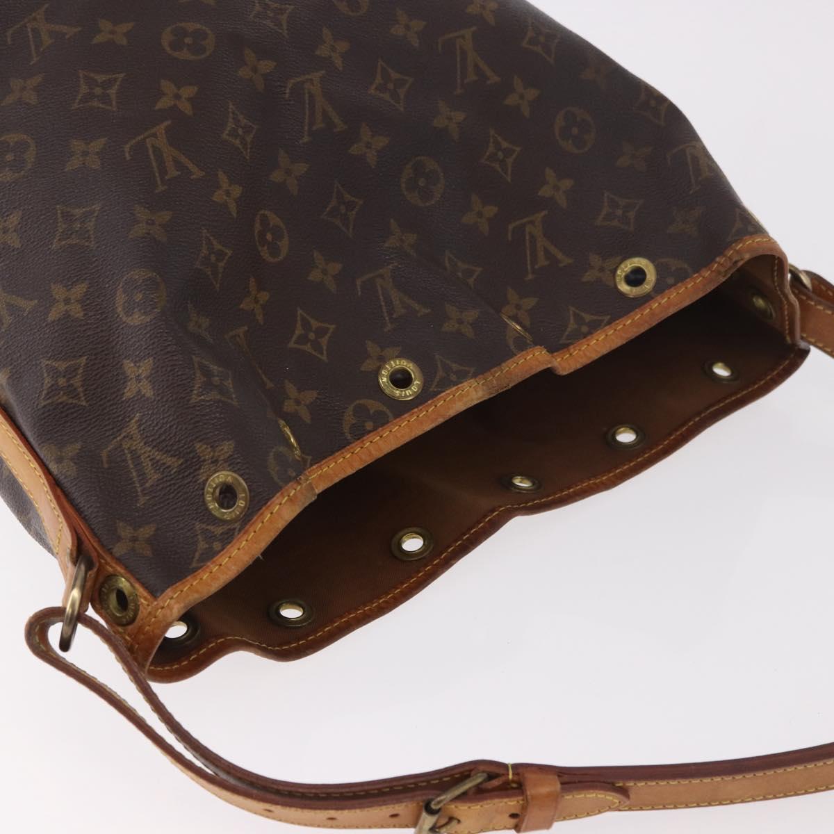 LOUIS VUITTON Monogram Noe Shoulder Bag M42224 LV Auth 183961