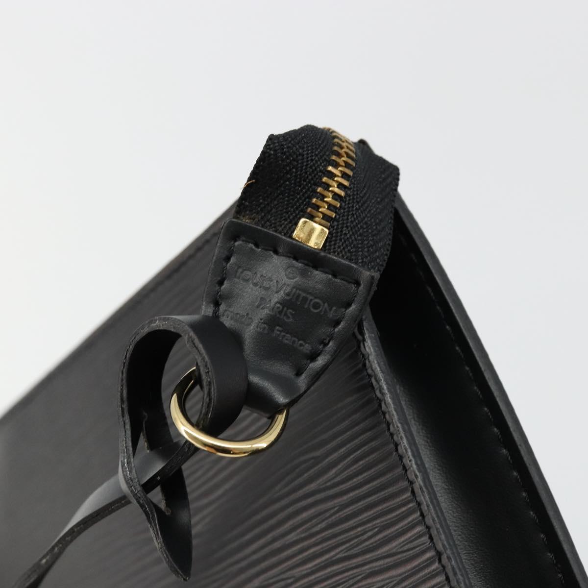 LOUIS VUITTON Epi Pochette Accessoires Pouch Black M52982 LV Auth 184002A