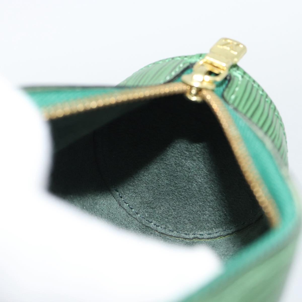 LOUIS VUITTON Epi Soufflot Pouch Green LV Auth 184125