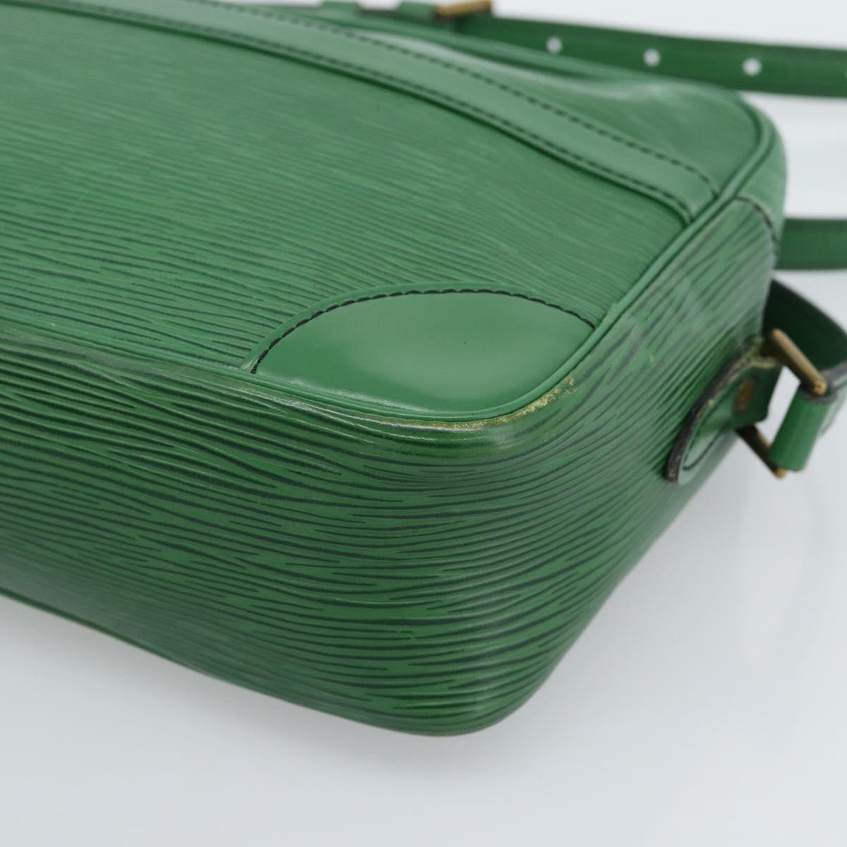 LOUIS VUITTON Epi Trocadero 27 Shoulder Bag Green M52314 LV Auth 184154