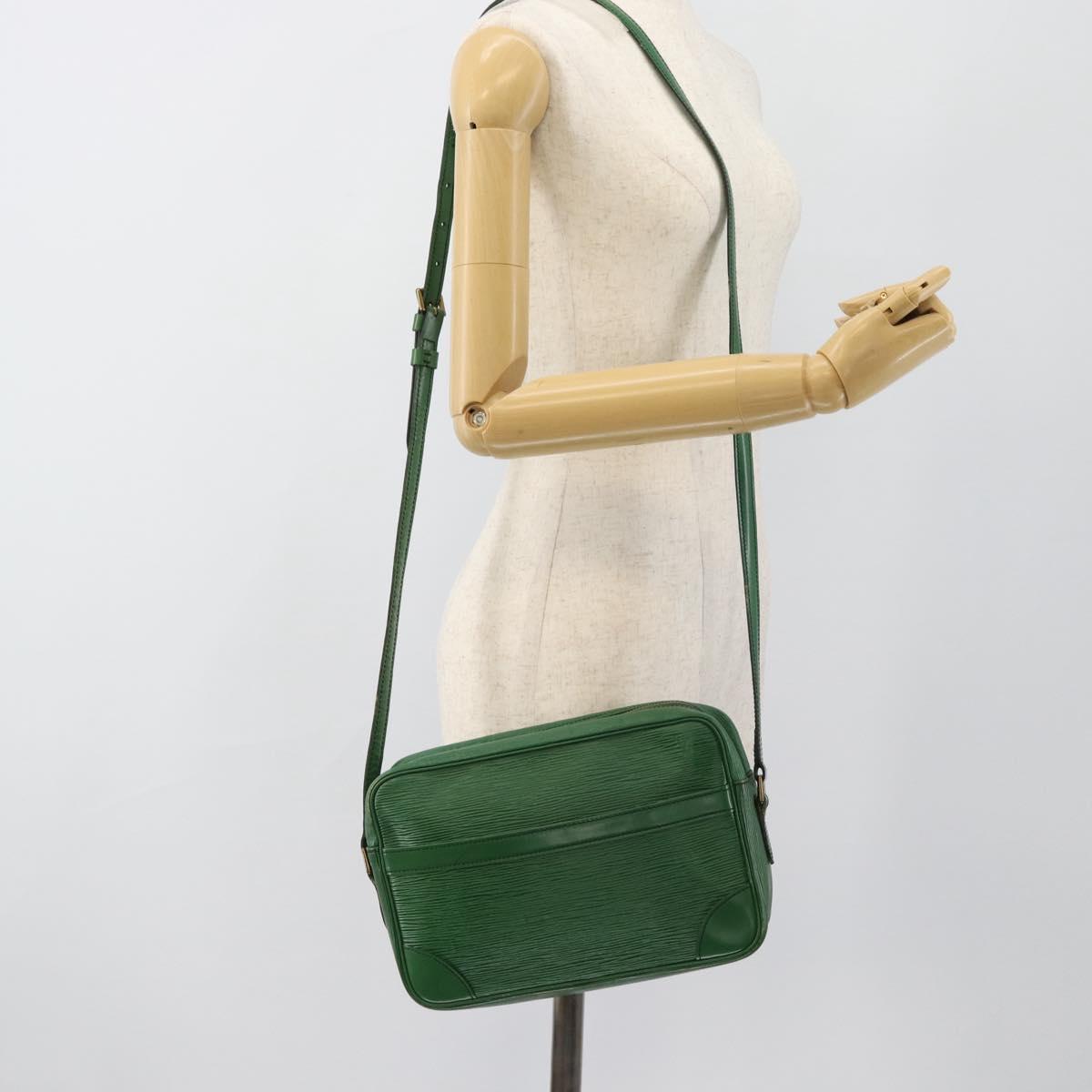 LOUIS VUITTON Epi Trocadero 27 Shoulder Bag Green M52314 LV Auth 184154
