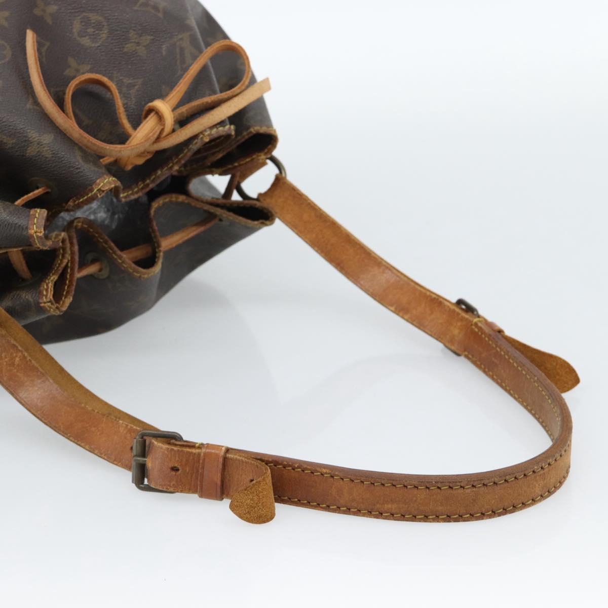 LOUIS VUITTON Monogram Noe Shoulder Bag M42224 LV Auth 184228