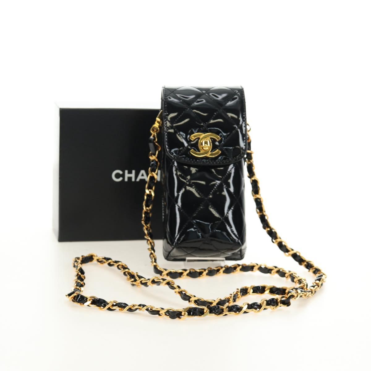 CHANEL Matelasse Chain Shoulder Bag Patent leather Black Gold CC Auth 184272V