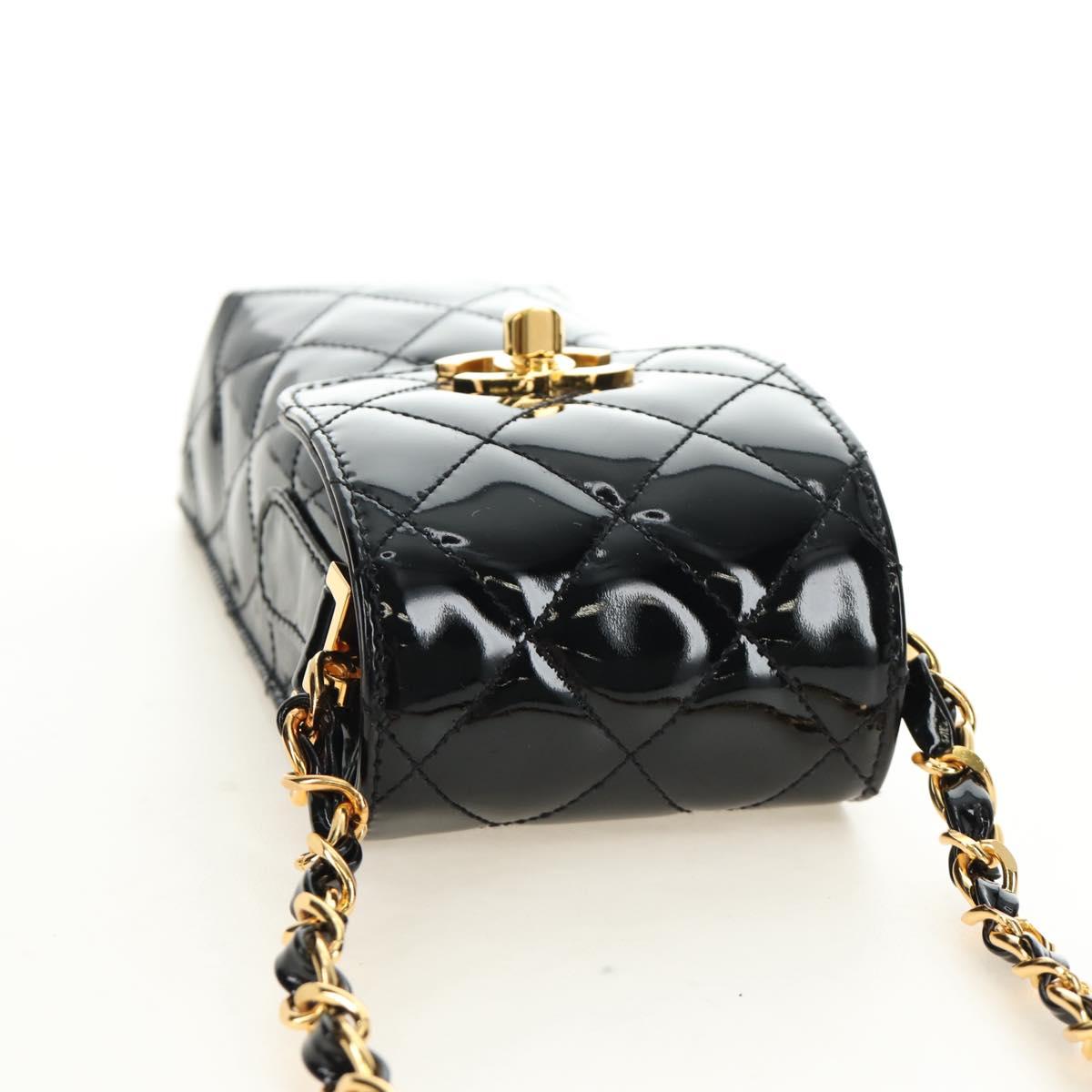 CHANEL Matelasse Chain Shoulder Bag Patent leather Black Gold CC Auth 184272V