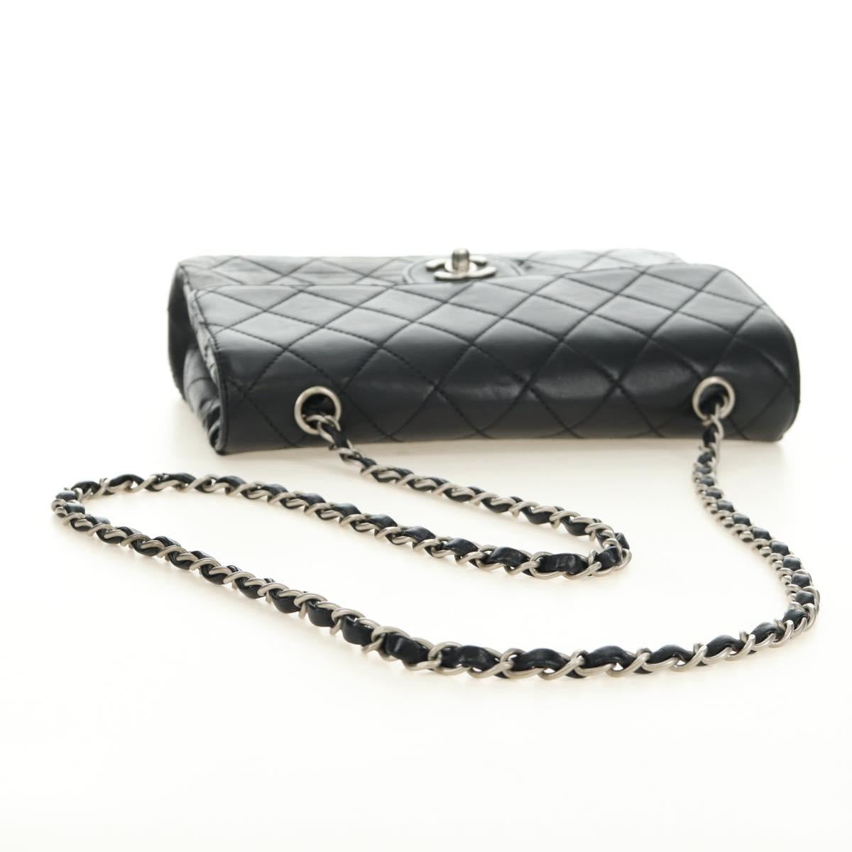 CHANEL Matelasse 25 Chain Shoulder Bag Lamb Skin Black Silver CC Auth 184284V