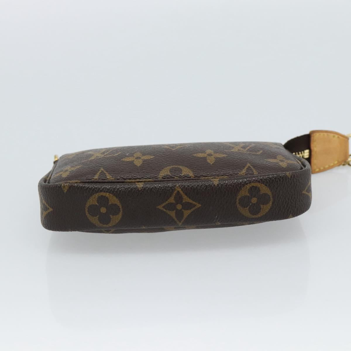 LOUIS VUITTON Monogram Mini Pochette Accessoires Pouch N41667 LV Auth 184348A