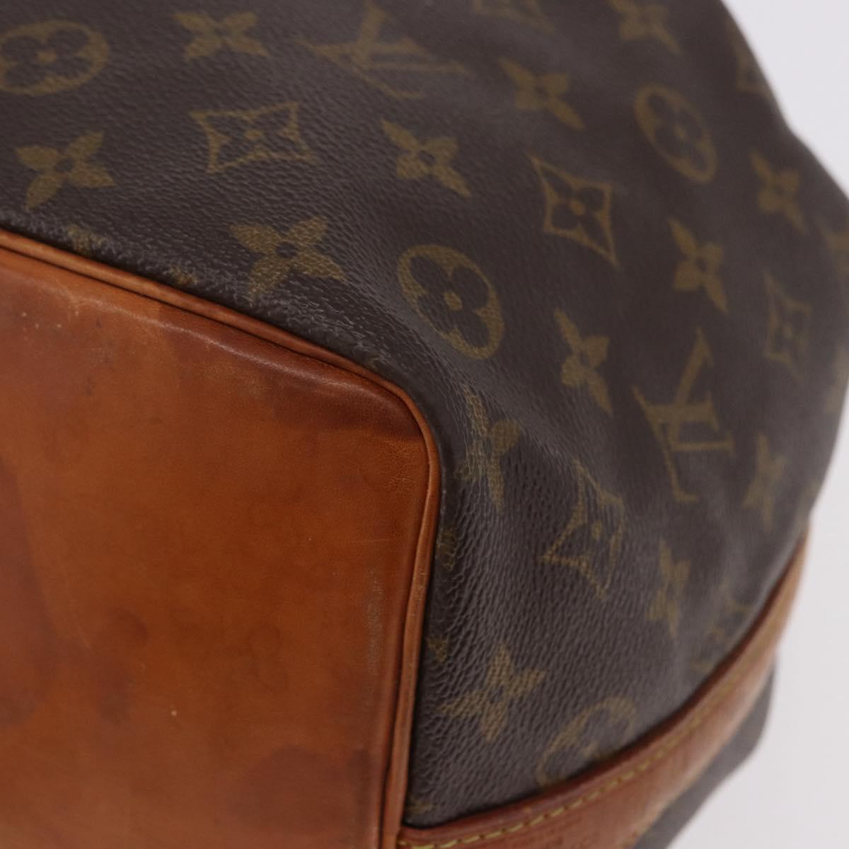 LOUIS VUITTON Monogram Petit Noe Shoulder Bag M42226 LV Auth 184376A