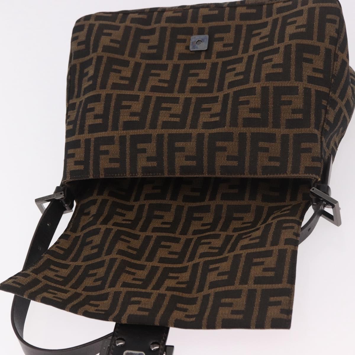 FENDI Zucca Canvas Mamma Baguette Shoulder Bag Black Brown Auth 184547SAV