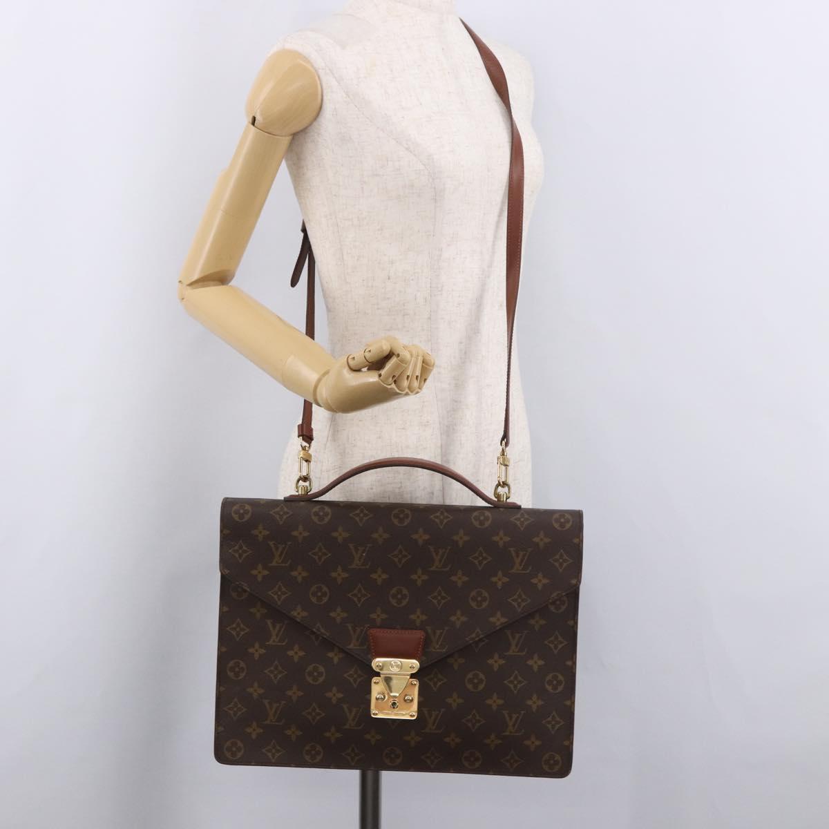 LOUIS VUITTON Monogram Porte Documents Bandouliere Bag M53338 LV Auth 184557