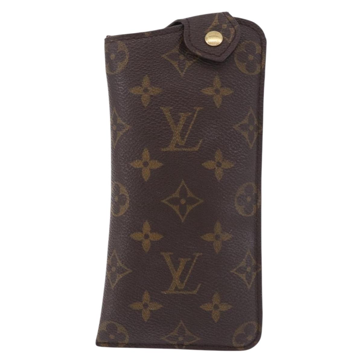 LOUIS VUITTON Monogram Etui Lunette MM Glasses Case M66544 LV Auth 184589A