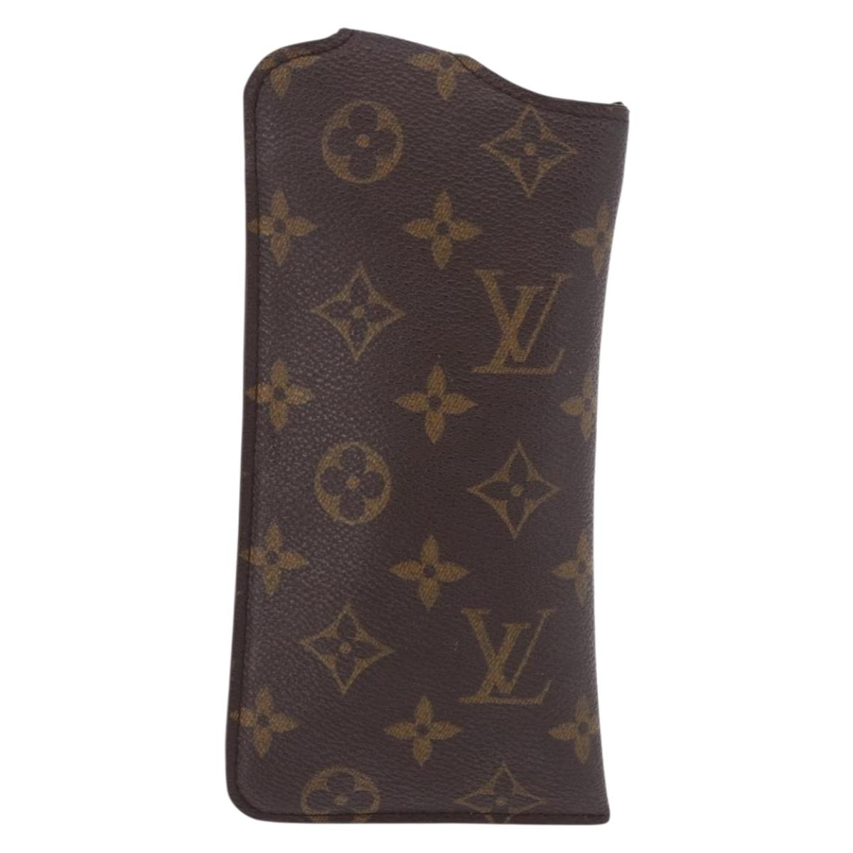 LOUIS VUITTON Monogram Etui Lunette MM Glasses Case M66544 LV Auth 184589A