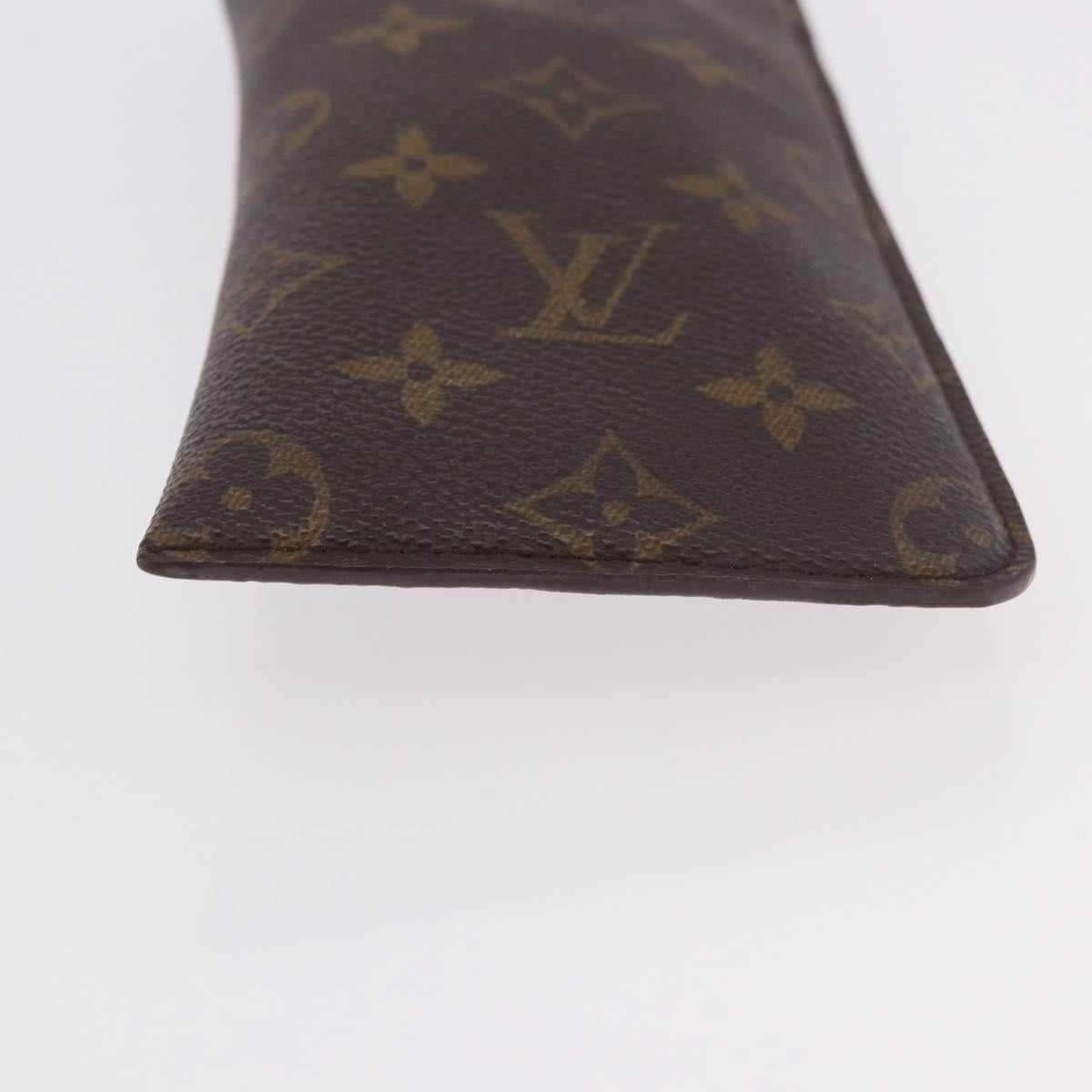 LOUIS VUITTON Monogram Etui Lunette MM Glasses Case M66544 LV Auth 184589A