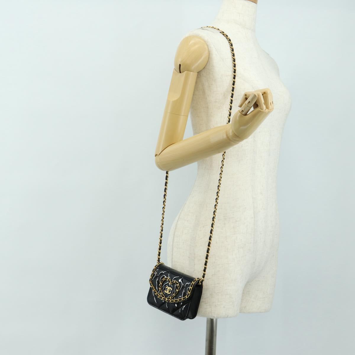 CHANEL Matelasse Chain Shoulder Bag Patent leather Black Gold CC Auth 184590SAM