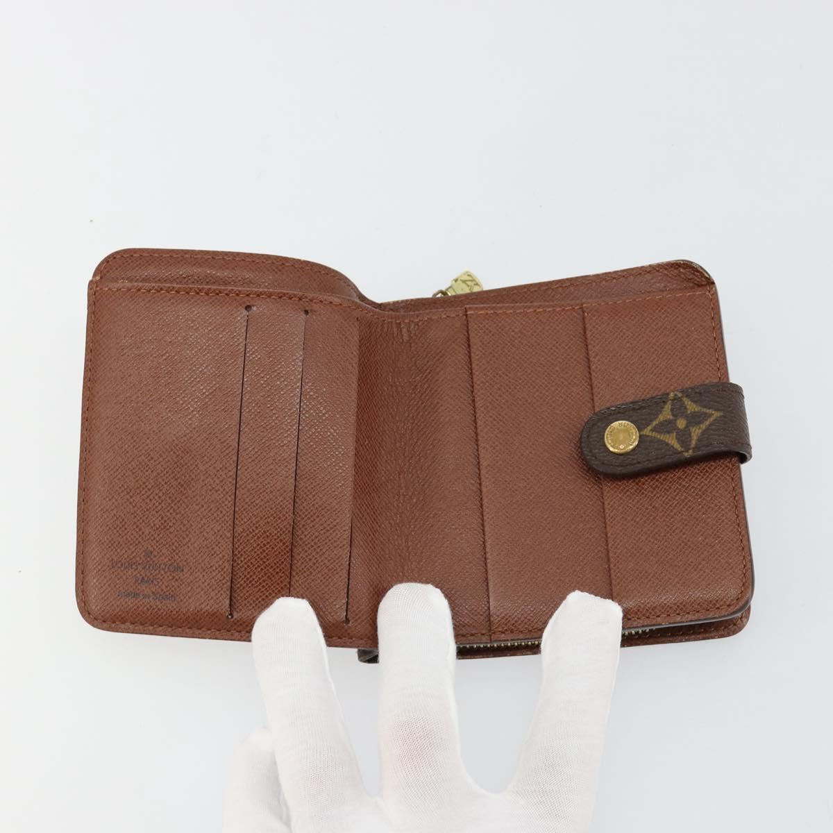 LOUIS VUITTON Monogram Compact Zip Wallet M61667 LV Auth 184642A