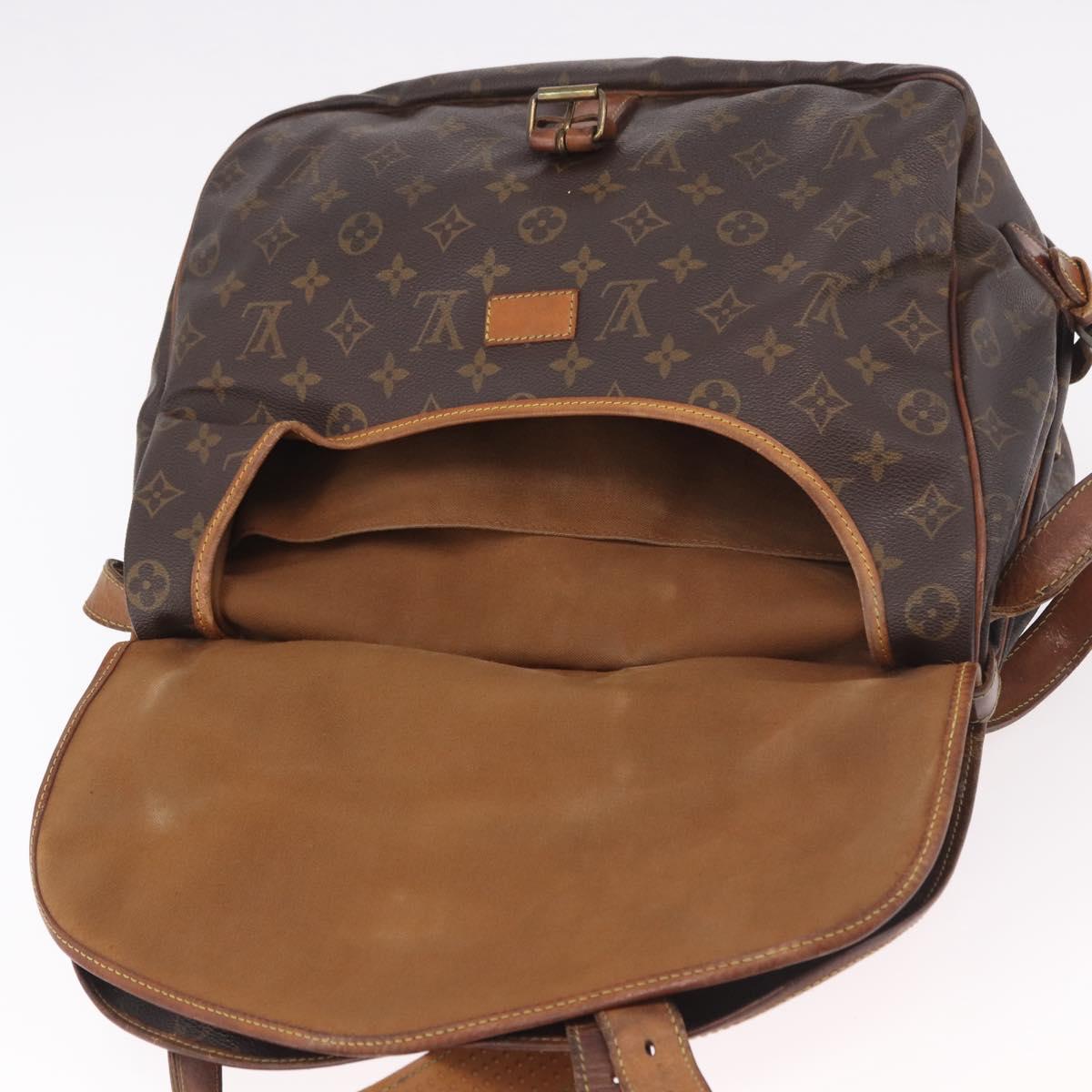 LOUIS VUITTON Monogram Saumur 35 Shoulder Bag M42254 LV Auth 184676