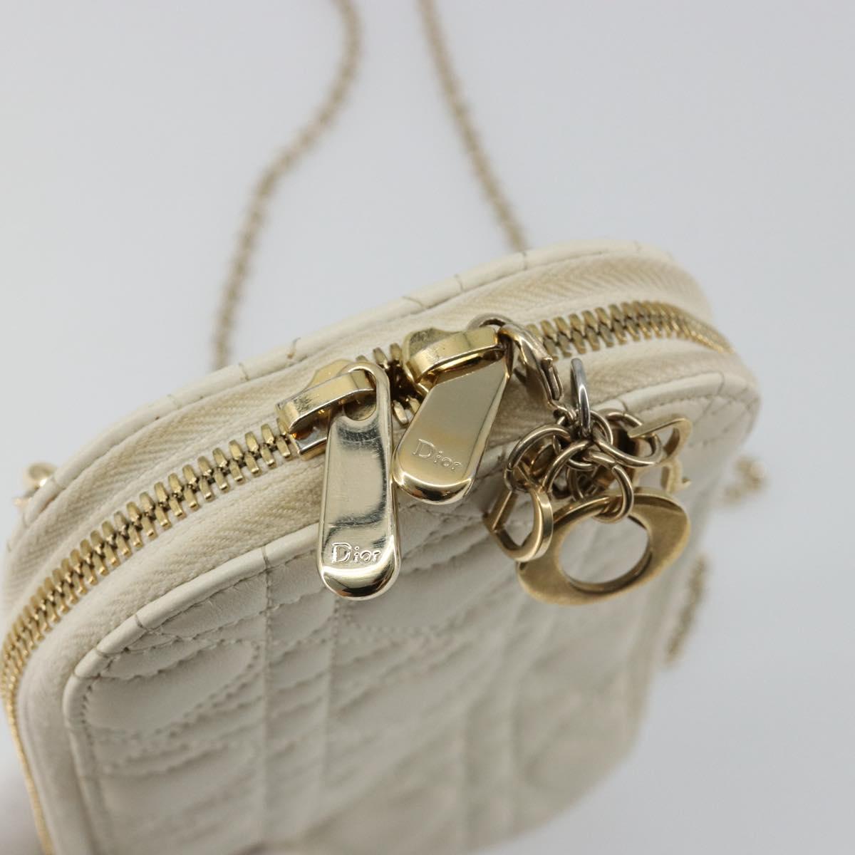 Christian Dior Heart Cannage Chain Shoulder Phone Leather White Auth 184688A