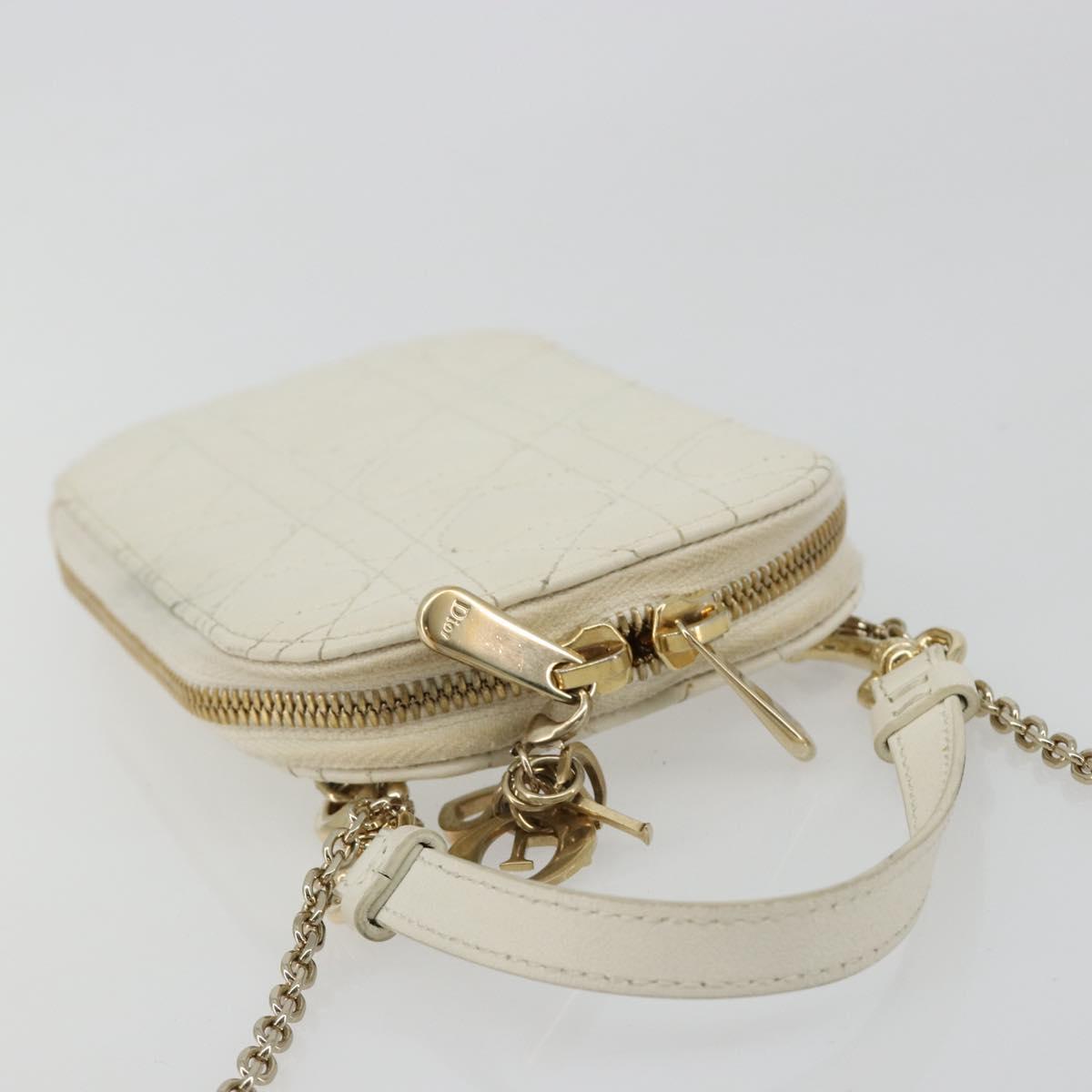 Christian Dior Heart Cannage Chain Shoulder Phone Leather White Auth 184688A