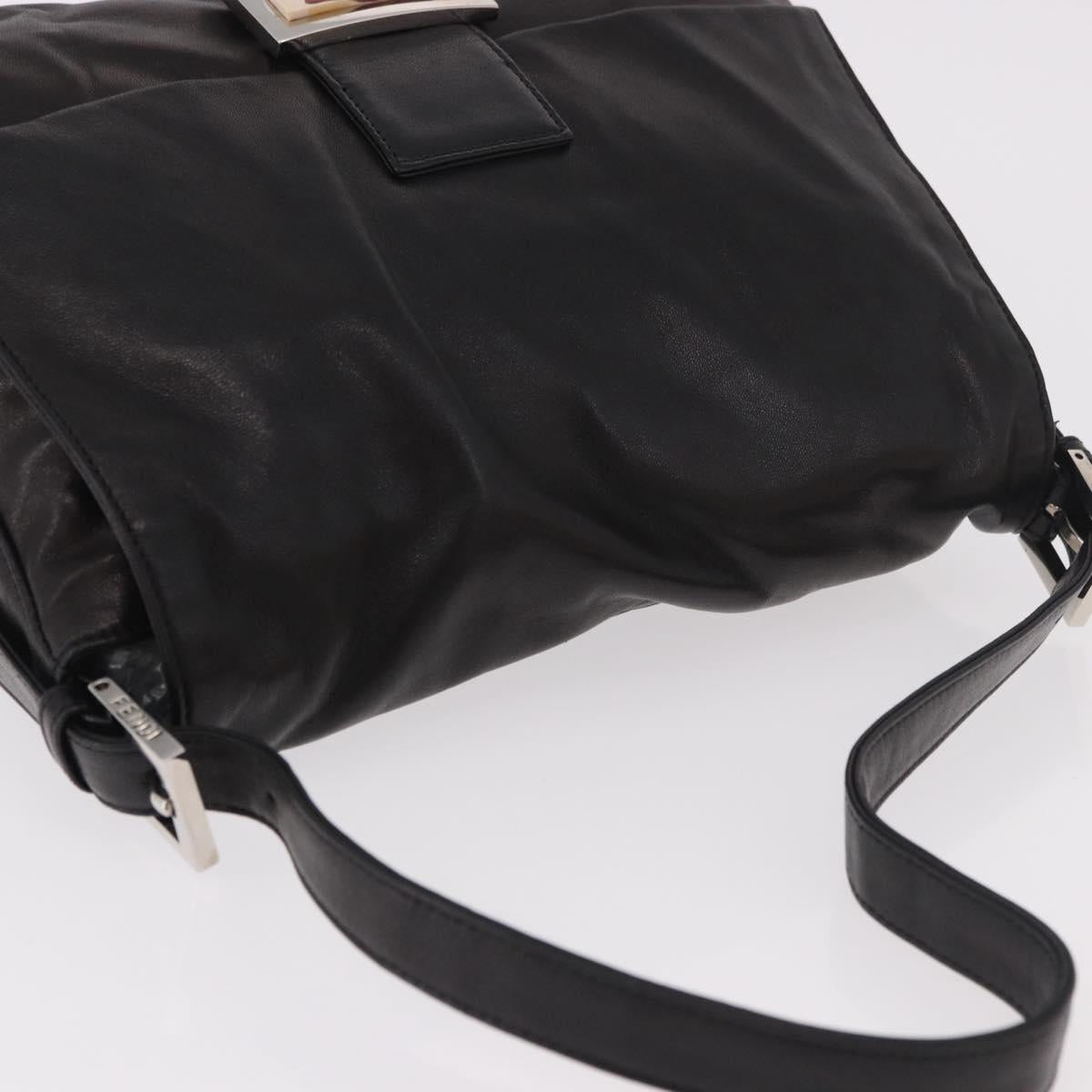 FENDI Mamma Baguette Shoulder Bag Leather Black Silver Auth 184726SAV