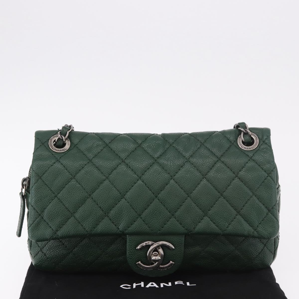 CHANEL Chain Matelasse 25 Shoulder Bag Caviar Skin Green CC Auth 184818SAV
