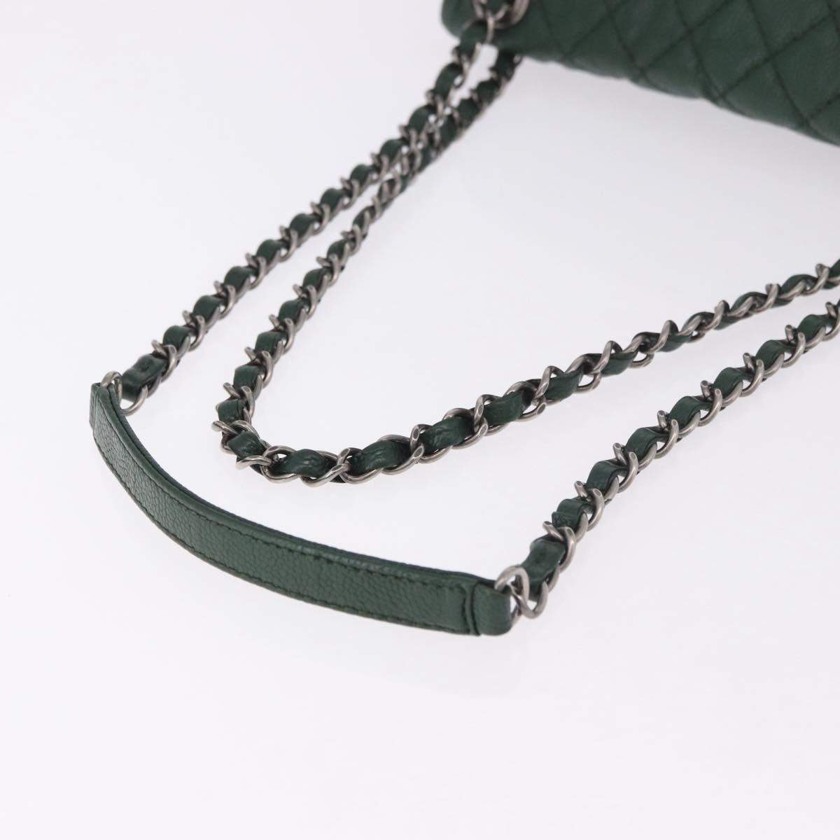 CHANEL Chain Matelasse 25 Shoulder Bag Caviar Skin Green CC Auth 184818SAV