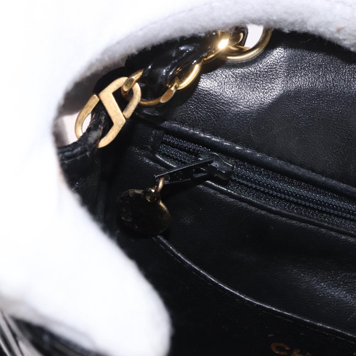 CHANEL Mini Matelasse 17 Chain Bag Patent leather Black Gold CC Auth 184825V