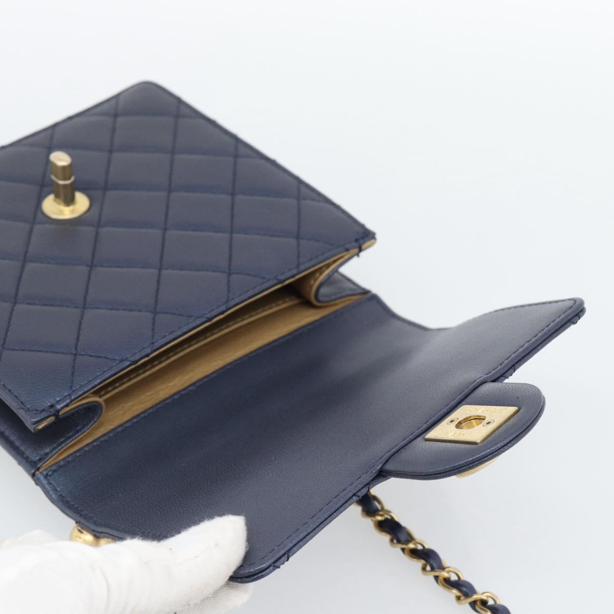 CHANEL Matelasse Shoulder Bag Lamb Skin Navy Gold CC Auth 184896SAM