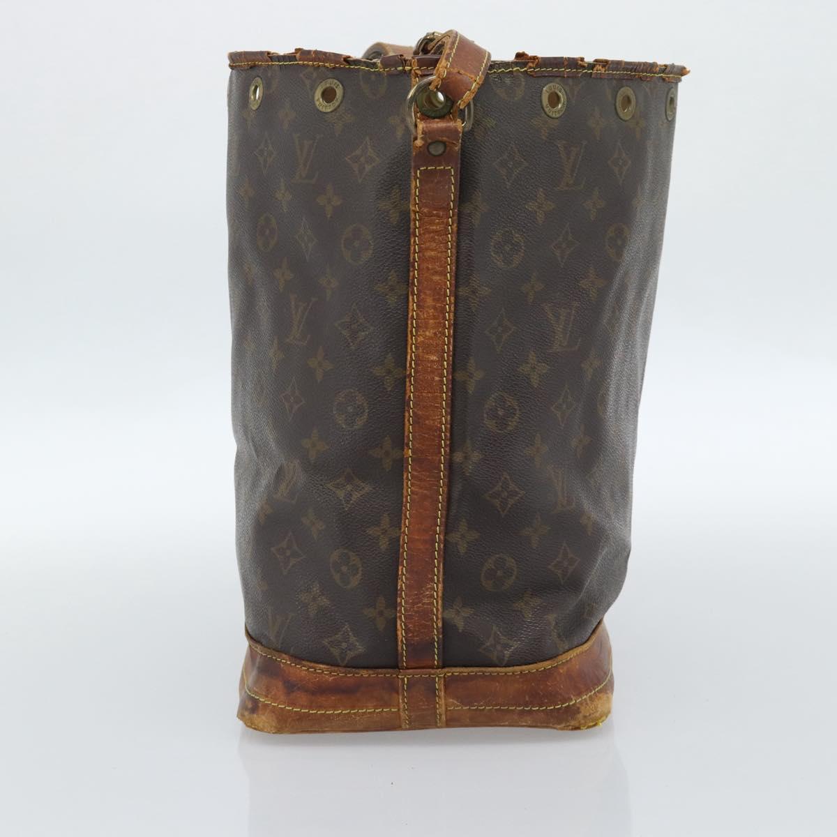 LOUIS VUITTON Monogram Noe Shoulder Bag M42224 LV Auth 184922