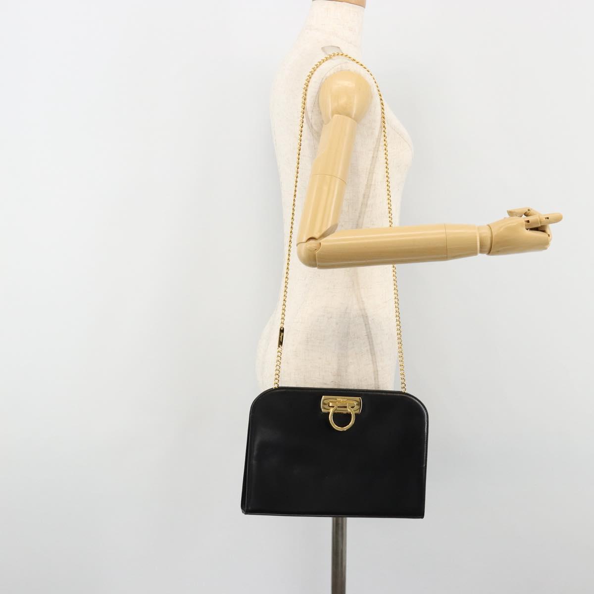 Salvatore Ferragamo Gancini Chain Shoulder Bag Leather Black Gold Auth 185103A
