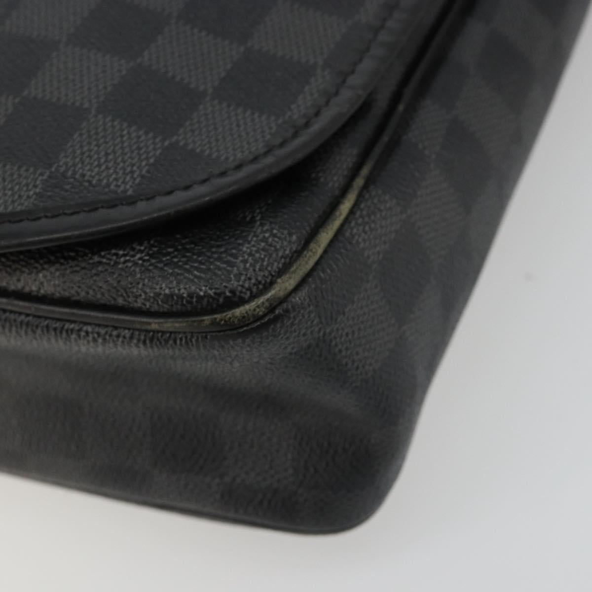LOUIS VUITTON Damier Graphite Daniel MM Shoulder Bag N58029 LV Auth 185180