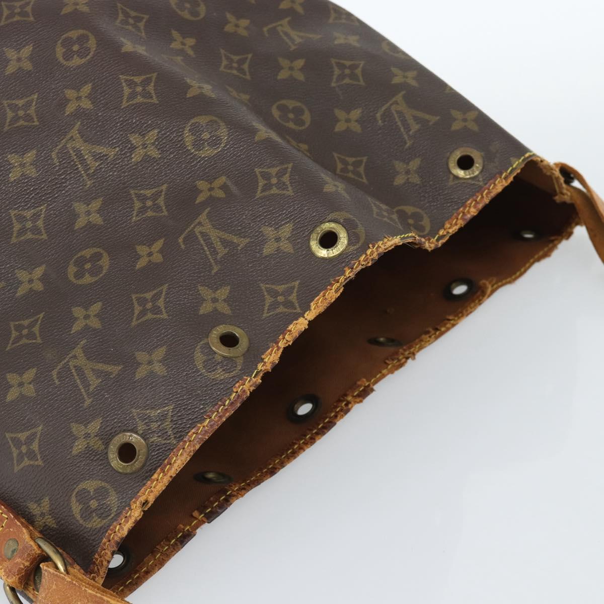 LOUIS VUITTON Monogram Noe Shoulder Bag M42224 LV Auth 185188