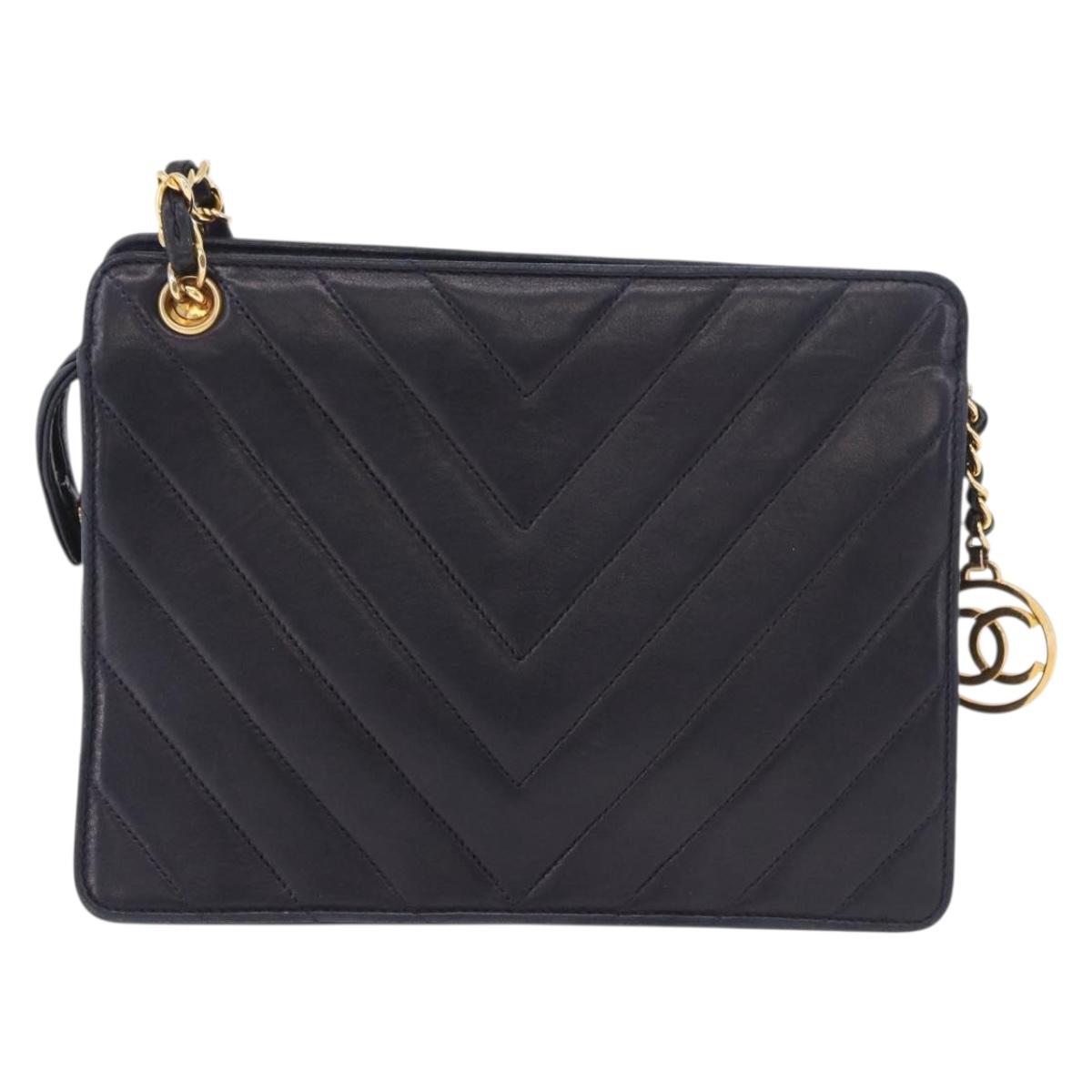 CHANEL V Stitch Chain Shoulder Bag Lamb Skin Navy Gold CC Auth 185203V