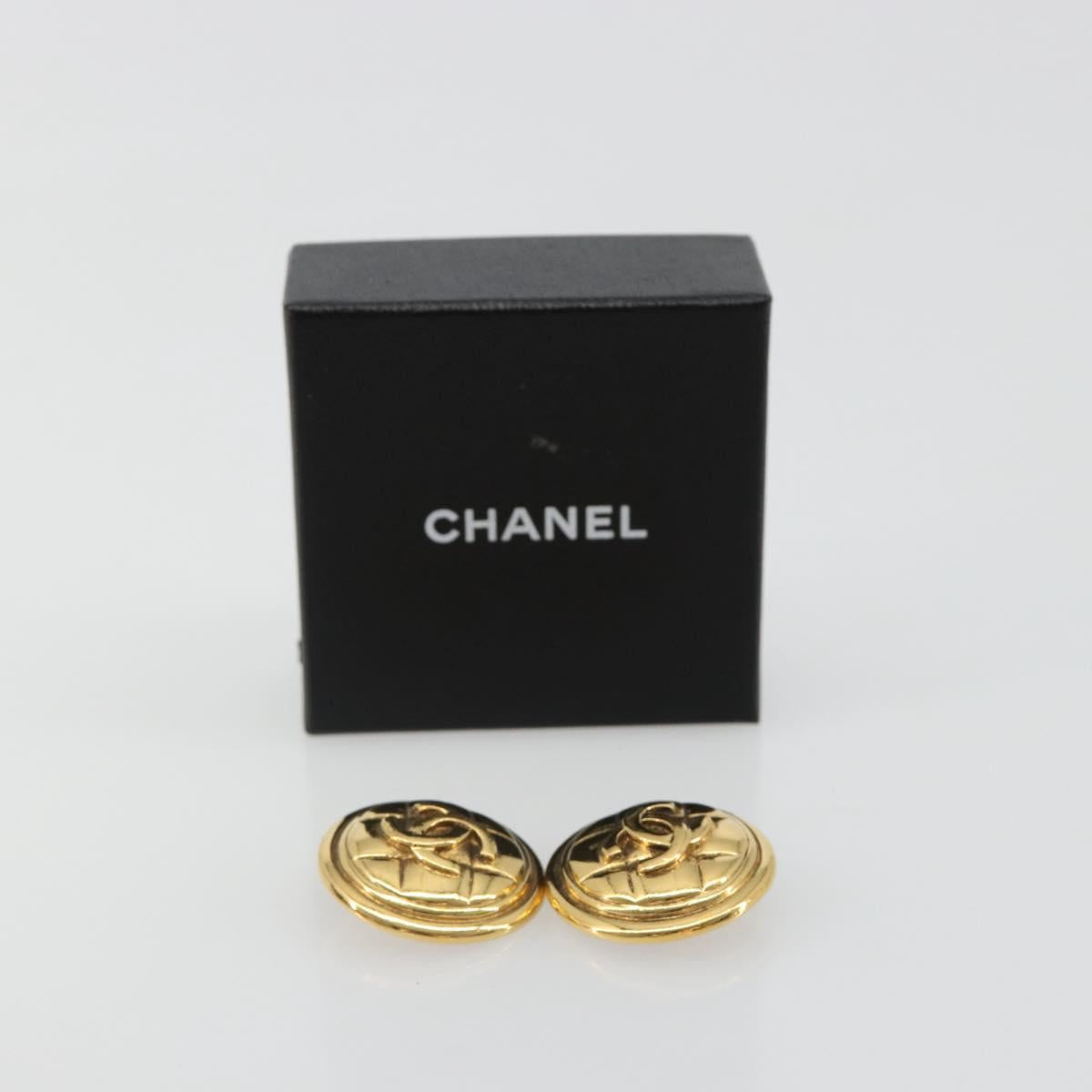 CHANEL Earring metal Gold Tone CC Auth 185221V