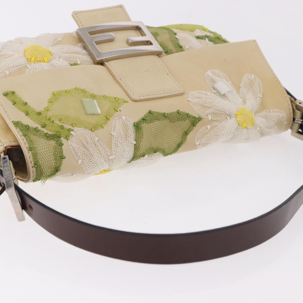 FENDI Mamma Baguette Shoulder Bag Leather Beige Silver Auth 185433SAV