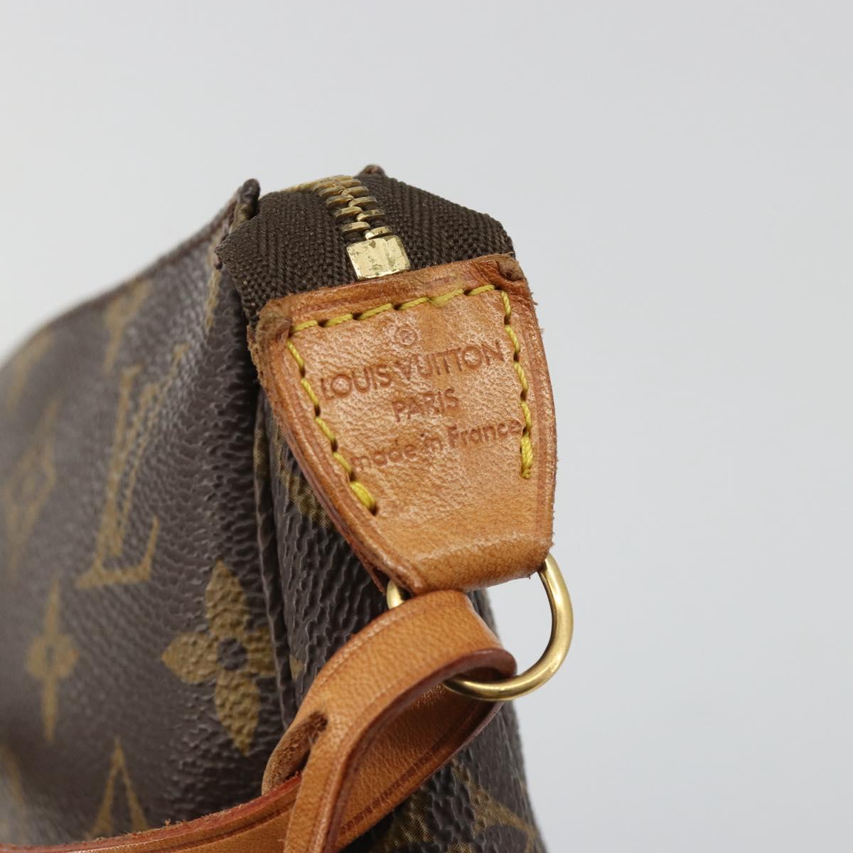 LOUIS VUITTON Monogram Pochette Accessoires Pouch M51980 LV Auth 185469A