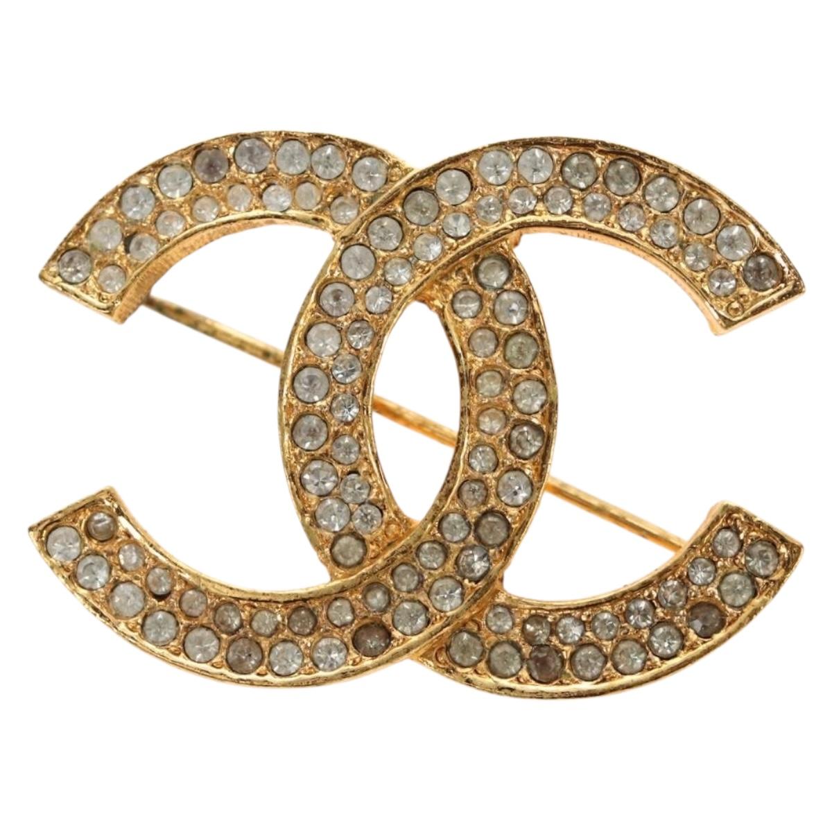 CHANEL COCO Mark Brooch metal Gold Tone CC Auth 185473V