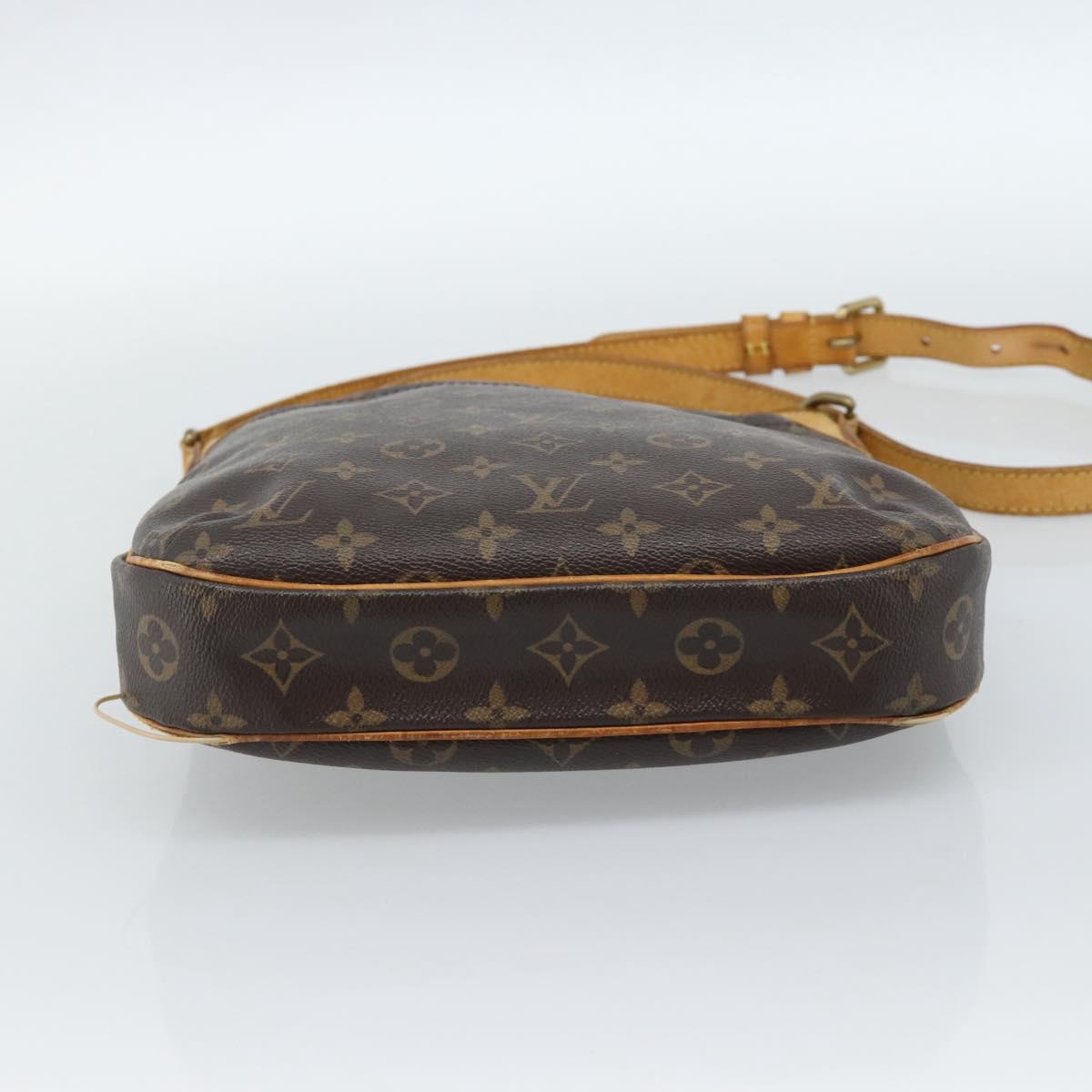 LOUIS VUITTON Monogram Odeon PM Shoulder Bag M56390 LV Auth 185483