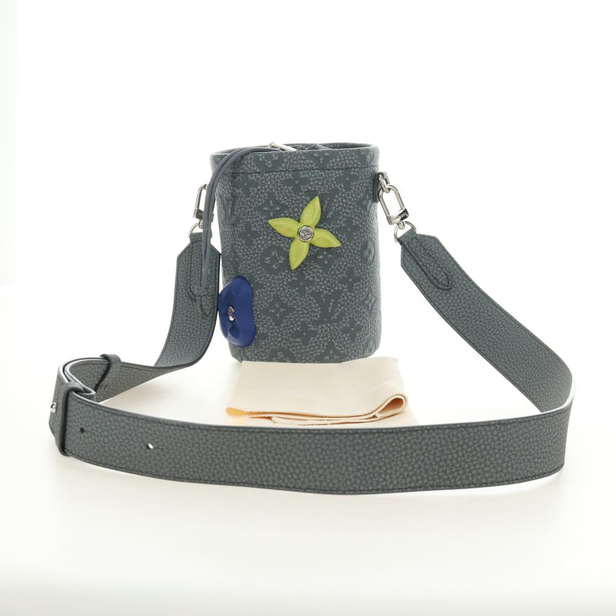 LOUIS VUITTON Taurillon Clemence Climbing Chalk Nano Bag M81572 Auth 185487SAM