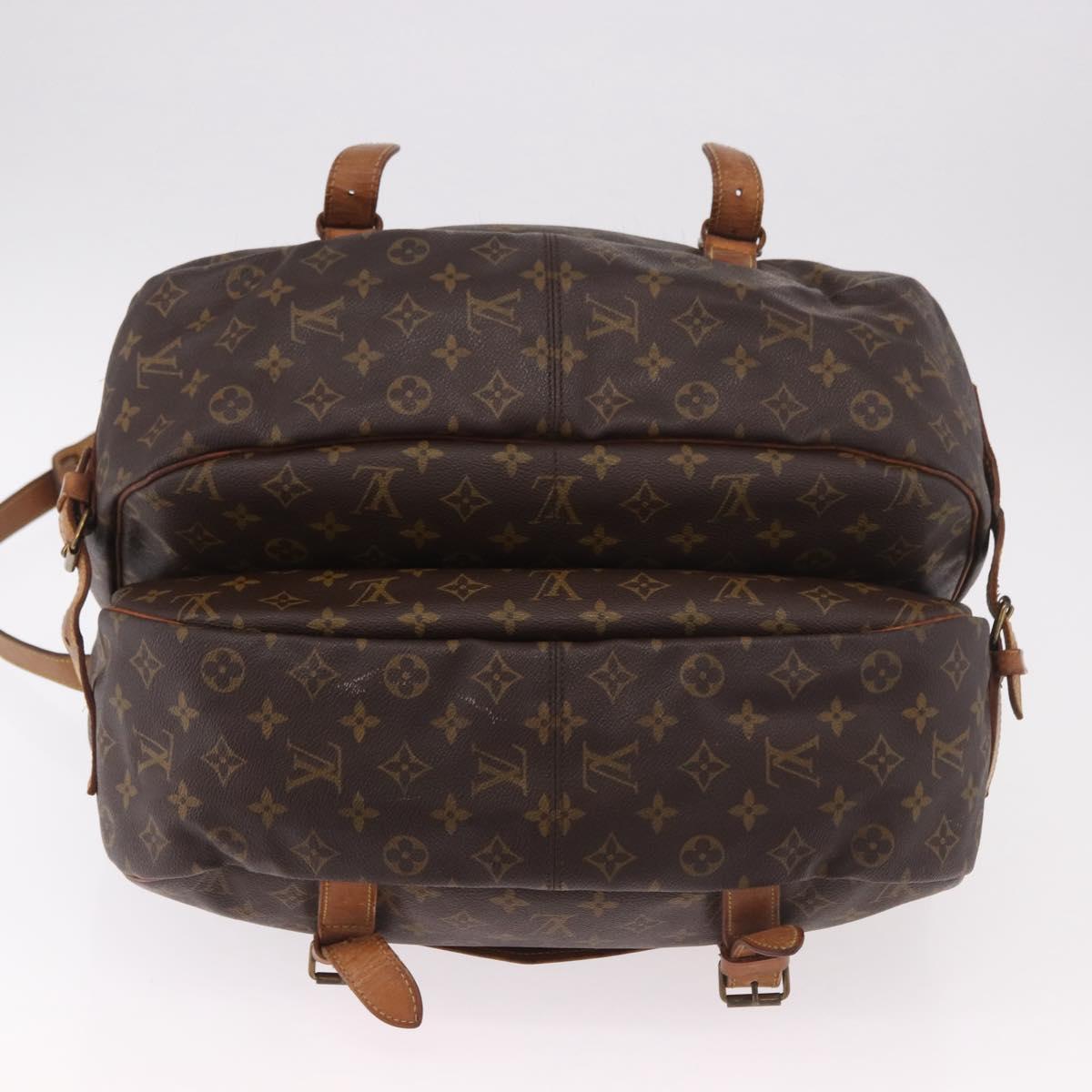 LOUIS VUITTON Monogram Saumur 43 Shoulder Bag M42252 LV Auth 185526
