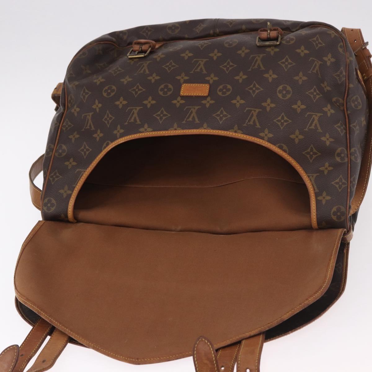 LOUIS VUITTON Monogram Saumur 43 Shoulder Bag M42252 LV Auth 185526