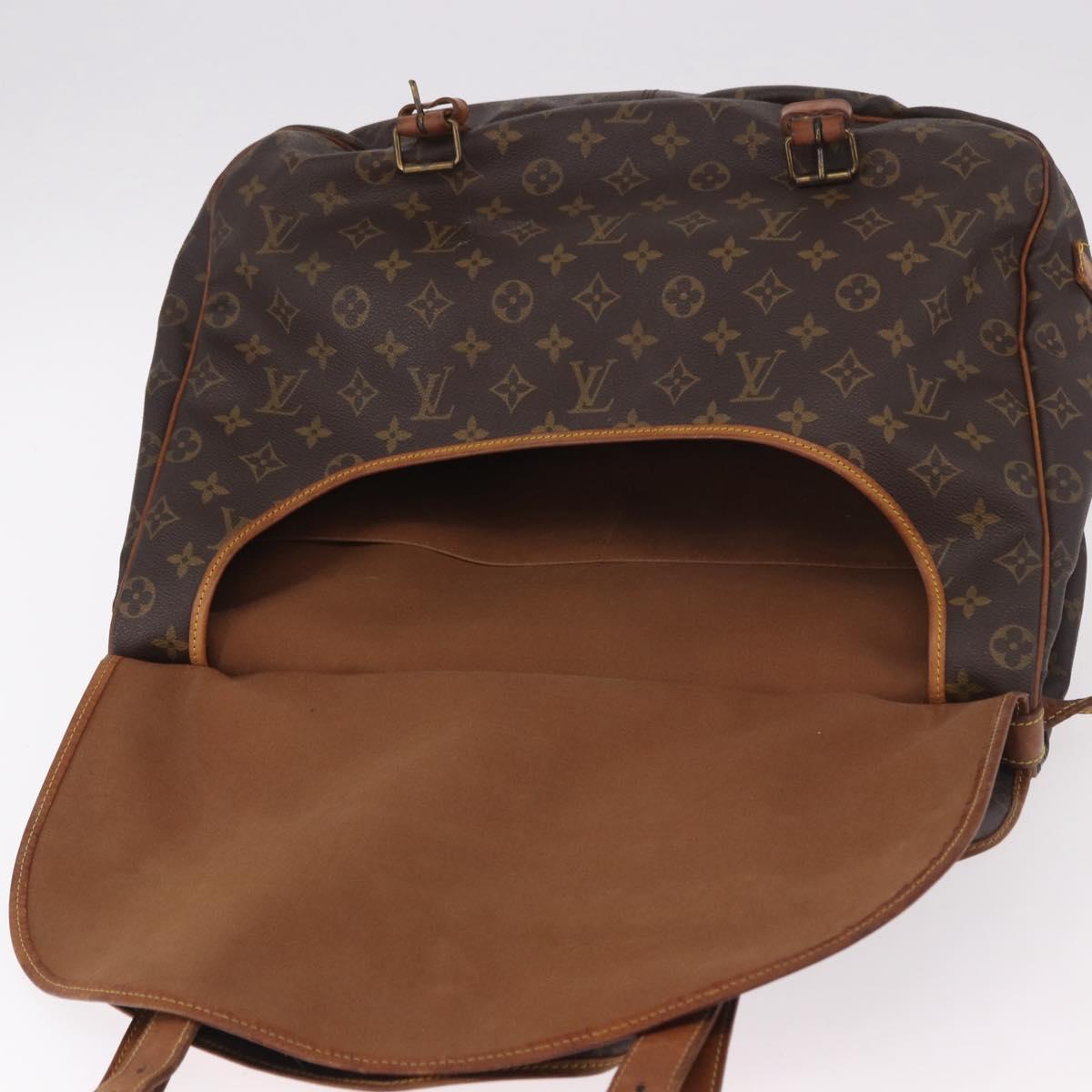 LOUIS VUITTON Monogram Saumur 43 Shoulder Bag M42252 LV Auth 185526